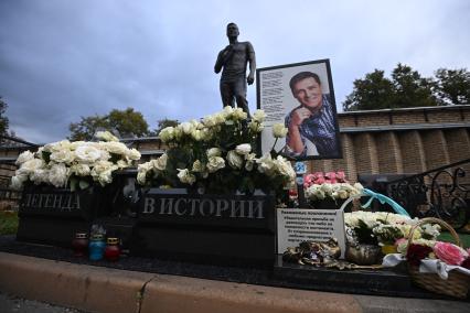 Троекуровское кладбище