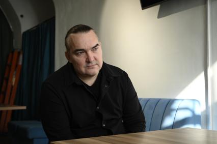 Алексей Горшенев отметил 50-летие полуденным выстрелом из Петропавловской крепости