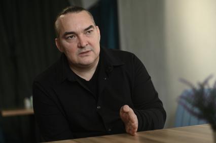 Алексей Горшенев отметил 50-летие полуденным выстрелом из Петропавловской крепости