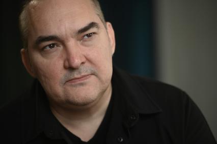 Алексей Горшенев отметил 50-летие полуденным выстрелом из Петропавловской крепости