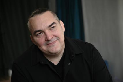 Алексей Горшенев отметил 50-летие полуденным выстрелом из Петропавловской крепости