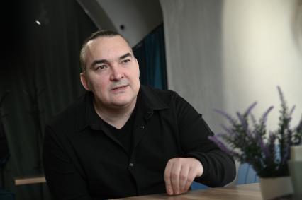 Алексей Горшенев отметил 50-летие полуденным выстрелом из Петропавловской крепости