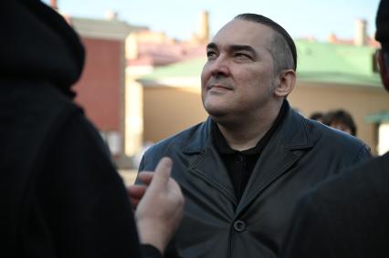 Алексей Горшенев отметил 50-летие полуденным выстрелом из Петропавловской крепости