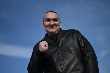Алексей Горшенев отметил 50-летие полуденным выстрелом из Петропавловской крепости