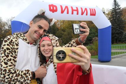 Благотворительный забег в кокошниках Без границ\"