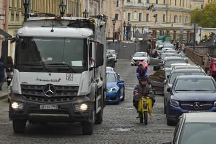 Повседневная жизнь в Петербурге