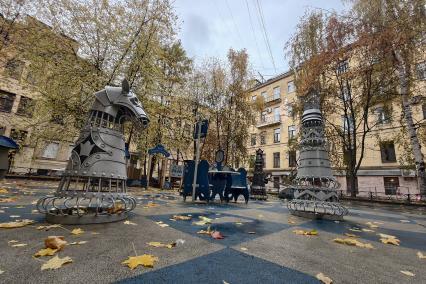 Необычные дворы Петербурга