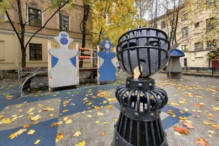 Необычные дворы Петербурга
