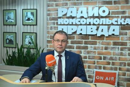 Илья Середюк на радиостанции \"Комсомольская правда\"
