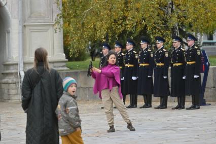 Заключительная в этом сезоне церемония развода пеших и конных караулов Президентского полка