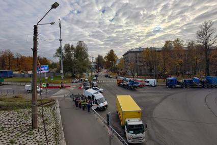 Провал грунта на улице Харченко в Санкт-Петербурге