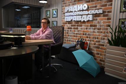 Тутта Ларсен на радиостанции \"Комсомольская правда\"