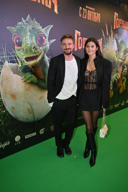 Премьера фильма Горыныч в кинотеатре \"Каро 11 Октябрь\"