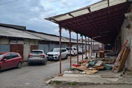 Рынок Апраксин двор в Санкт-Петербурге