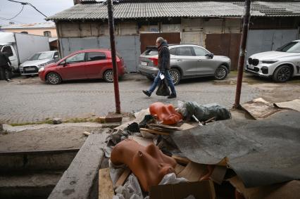 Рынок Апраксин двор в Санкт-Петербурге