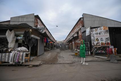 Рынок Апраксин двор в Санкт-Петербурге