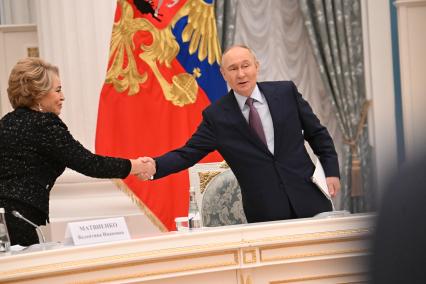 Заседание Совета при президенте РФ по реализации государственной демографической и семейной политики