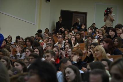 Режиссер Эмир Кустурица открыл Сербский клуб в МГУ