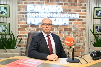 Виталий Ганчев на радиостанции Комсомольская правда\"