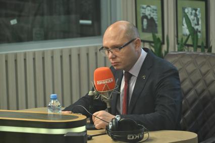 Виталий Ганчев на радиостанции Комсомольская правда\"