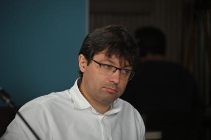 Денис Додон