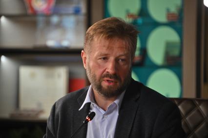 Владислав Онищенко