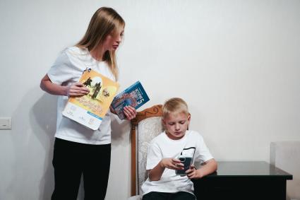 Дети с гаджетами