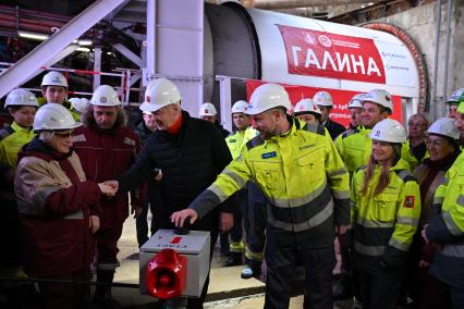 Строительство метро от \"Щелковской\" до \"Гольяново\" в Москве