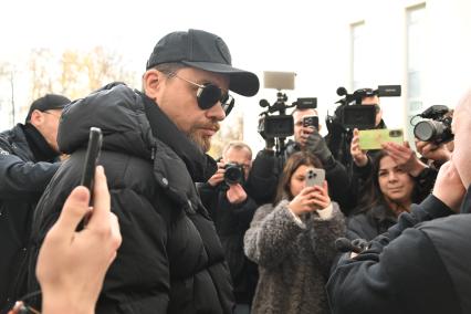 Прощание с актером Романом Поповым