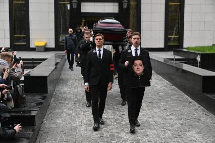 Прощание с актером Романом Поповым