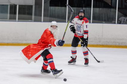 Новогодняя тренировка хоккейной команды Викинги\" в Челябинске
