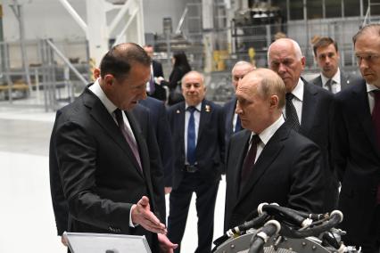 Владимир Путин посетил ПАО ОДК-Кузнецов\" в Самаре