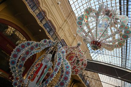 Новогоднее украшение ГУМа