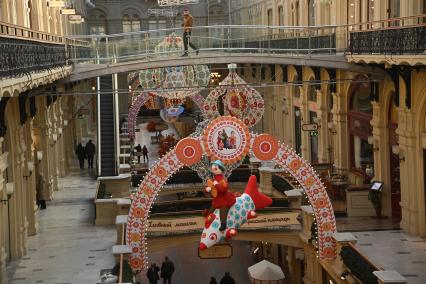 Новогоднее украшение ГУМа