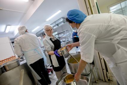 Столичные клинические больницы перевели на новое меню