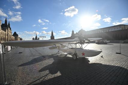 Выставка в честь 84-й годовщины парада 1941 г. на Красной площади