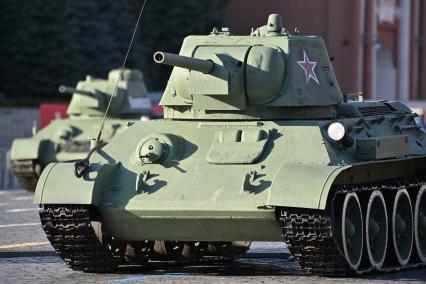 Выставка в честь 84-й годовщины парада 1941 г. на Красной площади