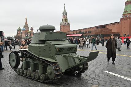 Иммерсивный музей Город живых историй\" на Красной площади