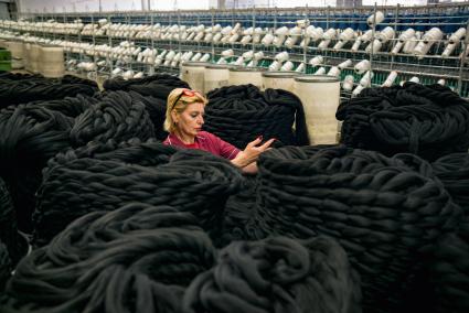 Фабрика по переработке овечьей шерсти и выпуску пряжи в Карачаево-Черкессии