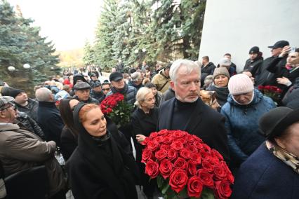 Прощание с телеведущим Юрием Николаевым