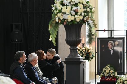 Прощание с телеведущим Юрием Николаевым