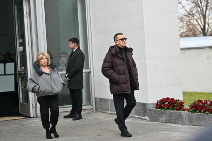 Прощание с телеведущим Юрием Николаевым