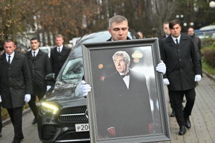 Прощание с телеведущим Юрием Николаевым