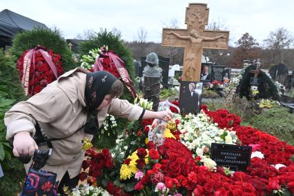 Прощание с телеведущим Юрием Николаевым