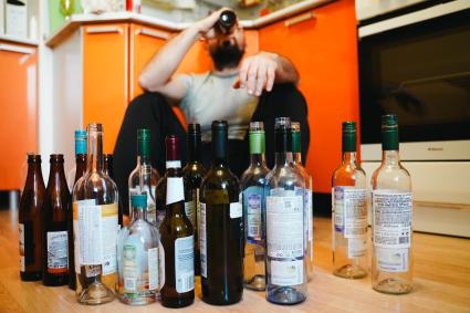 Постановочная съемка на тему алкоголя