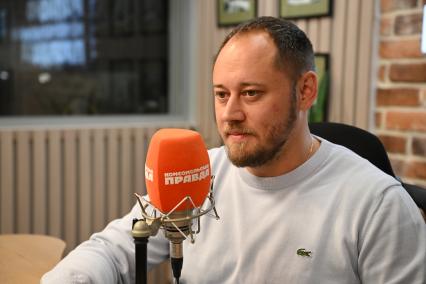 Артем Ткалин на радиостанции Комсомольская правда\"