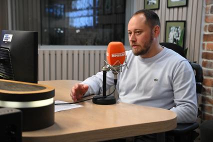 Артем Ткалин на радиостанции Комсомольская правда\"