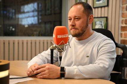 Артем Ткалин на радиостанции Комсомольская правда\"