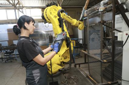 Промышленность и производство