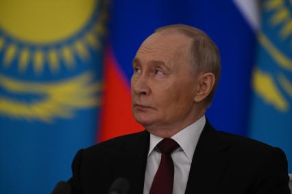 Встреча президента России Владимира Путина с президентом Казахстана Касым-Жомартом Токаевым